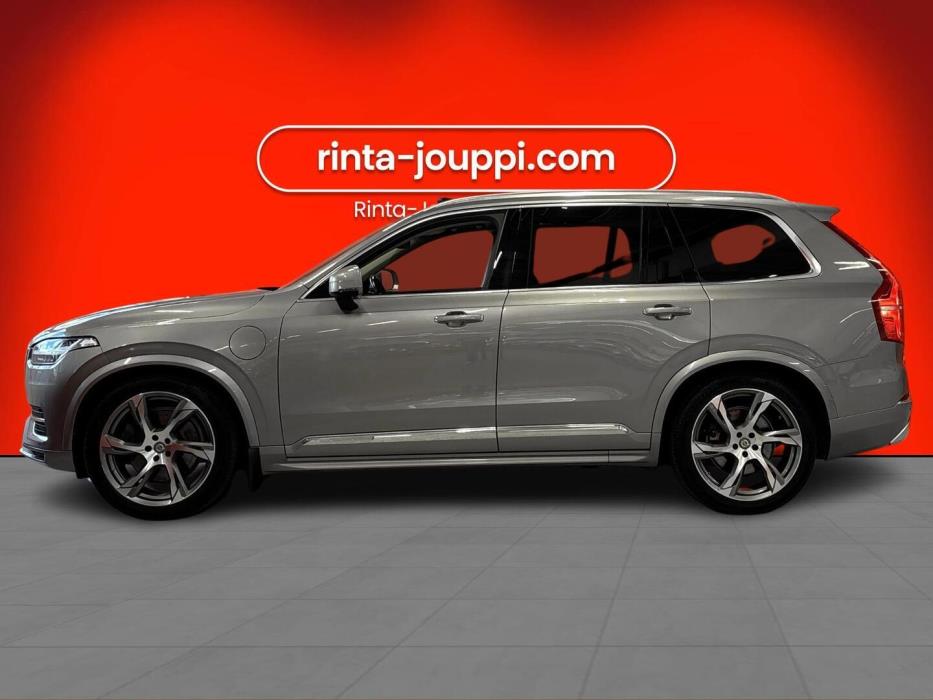 VOLVO XC90 2021