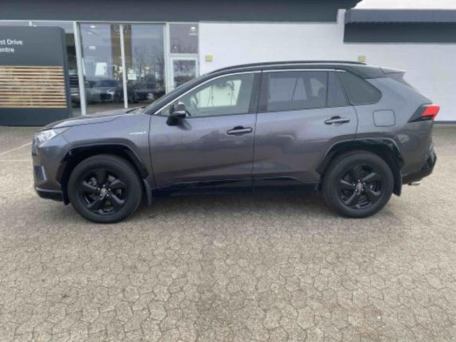 TOYOTA RAV4 2020