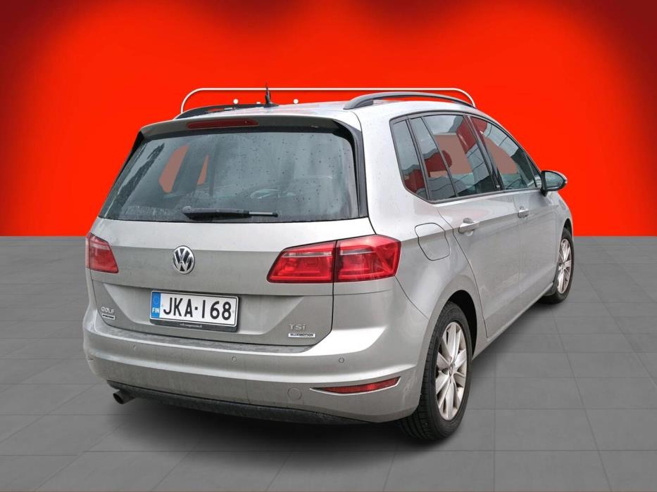 VOLKSWAGEN Golf Sportsvan 2016