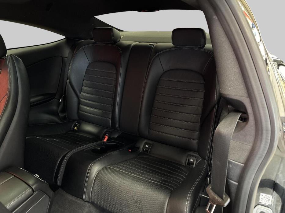 MERCEDES-BENZ C 2016