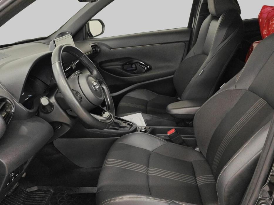 TOYOTA YARIS CROSS 2022
