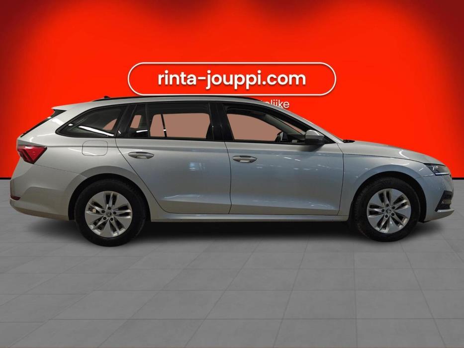 SKODA Octavia 2024