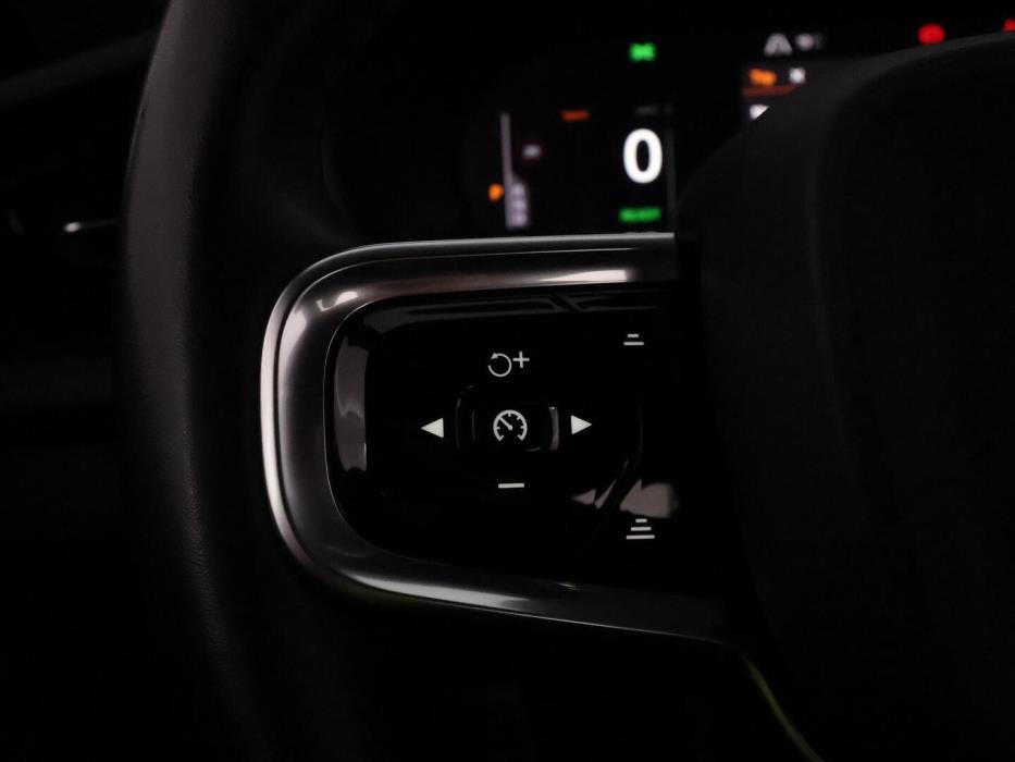 POLESTAR 2 2023