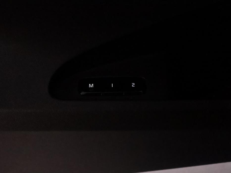 POLESTAR 2 2023