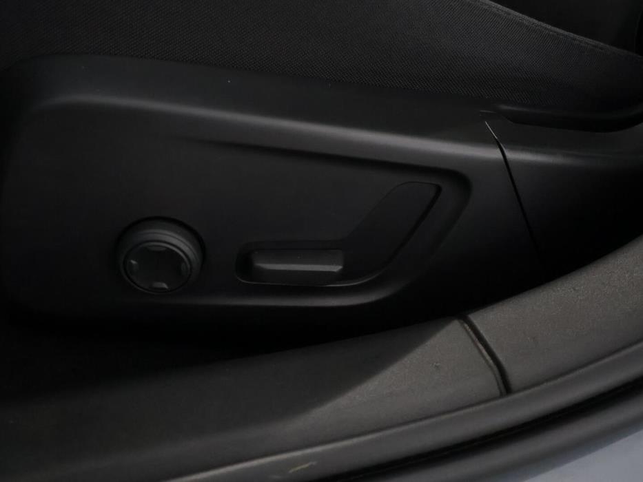 POLESTAR 2 2023
