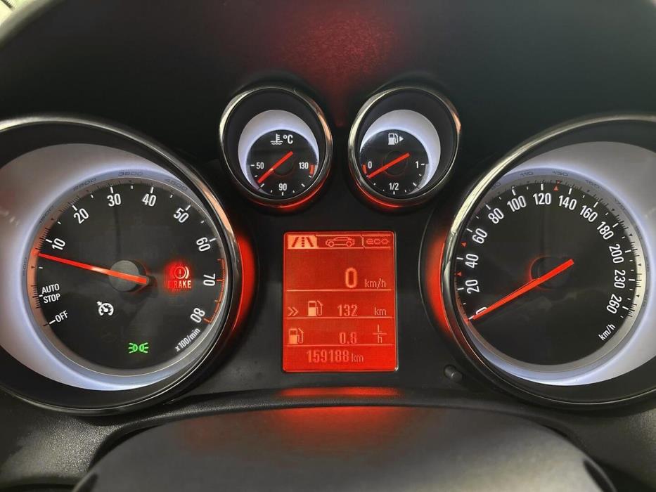 OPEL Astra 2013