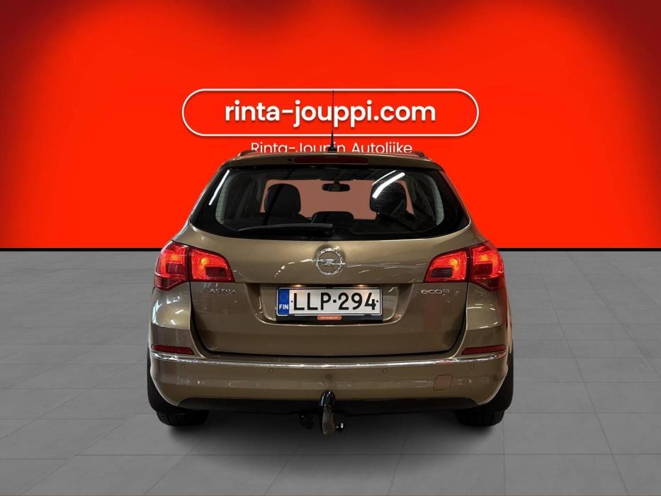 OPEL Astra 2013