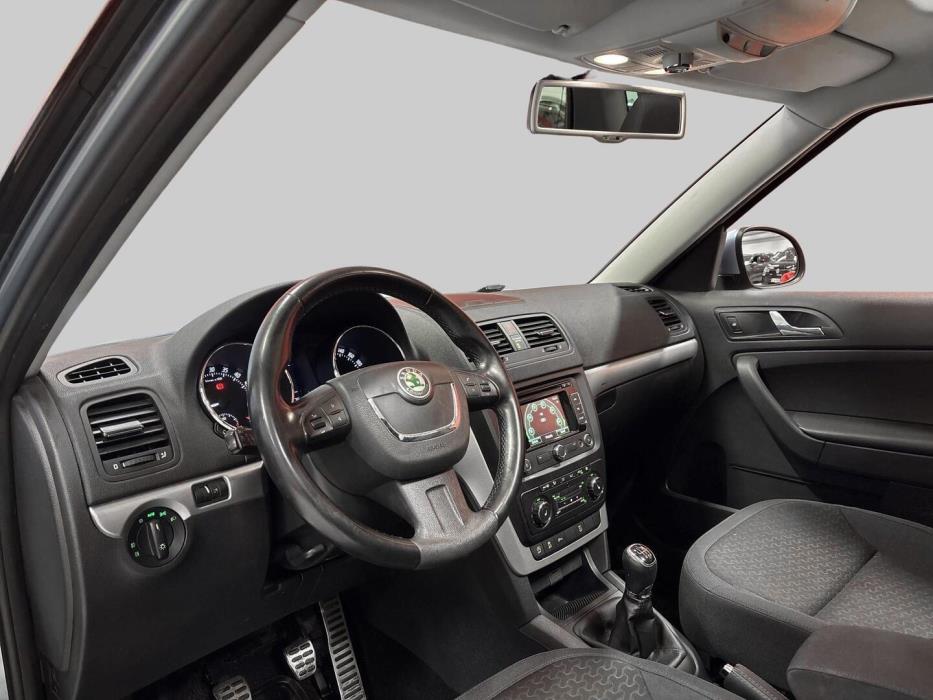 SKODA Yeti 2013