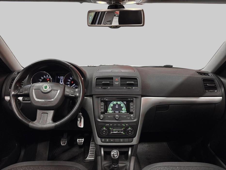 SKODA Yeti 2013