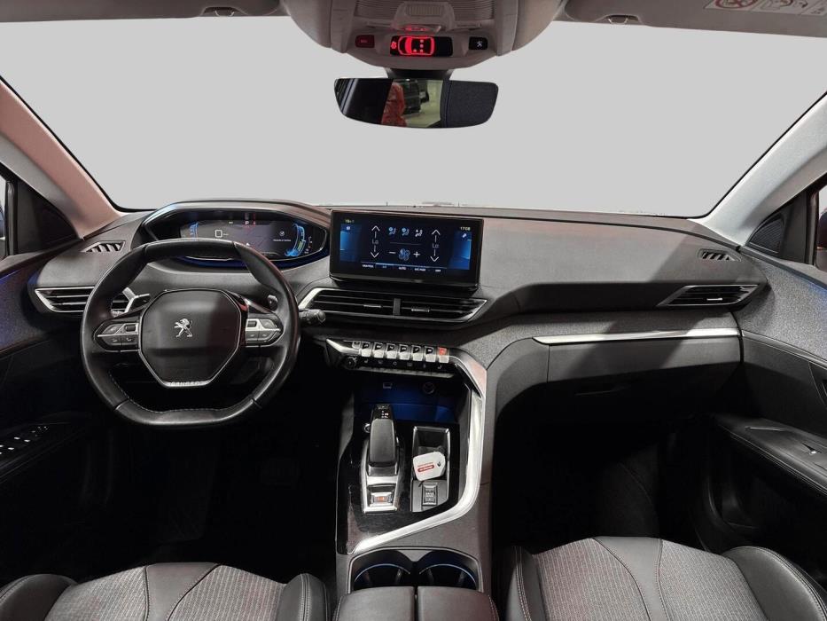 PEUGEOT 3008 2021