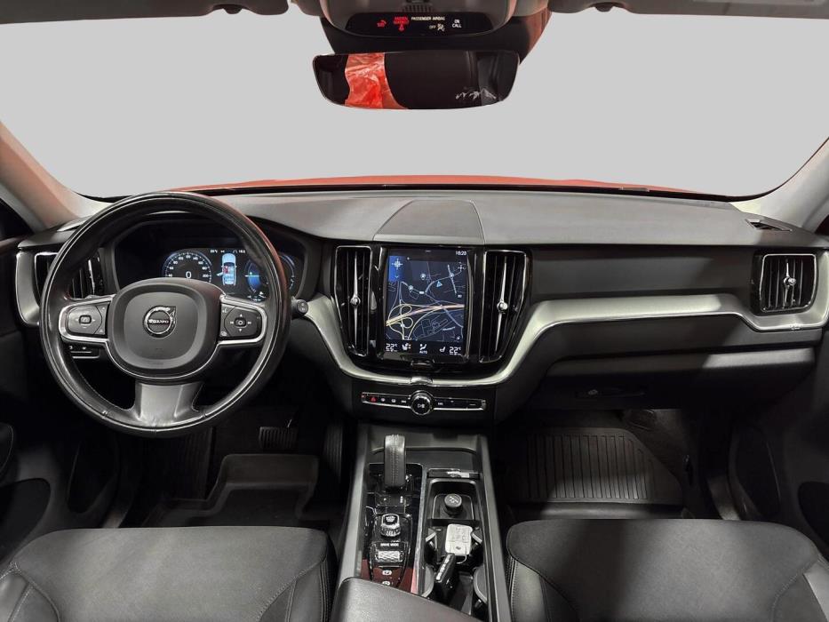VOLVO XC60 2020