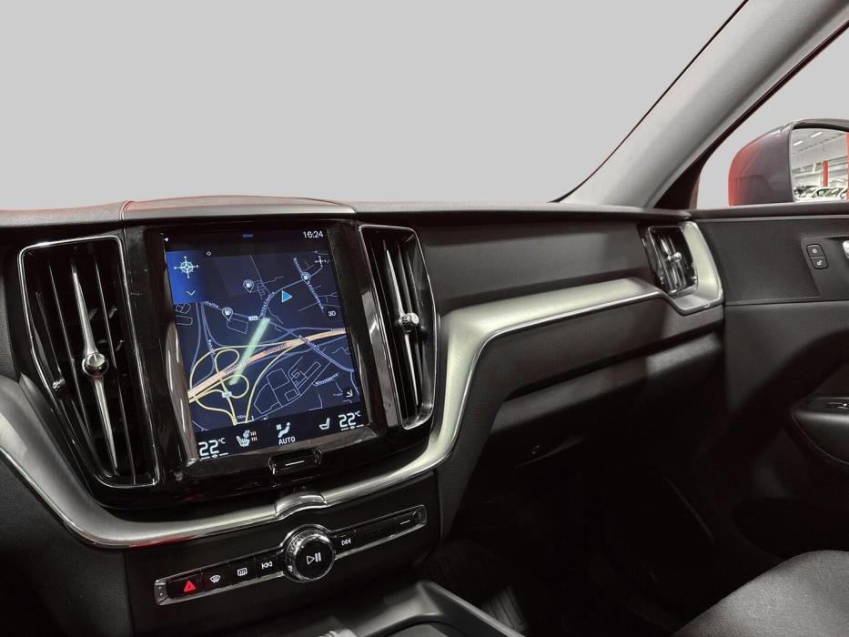 VOLVO XC60 2020