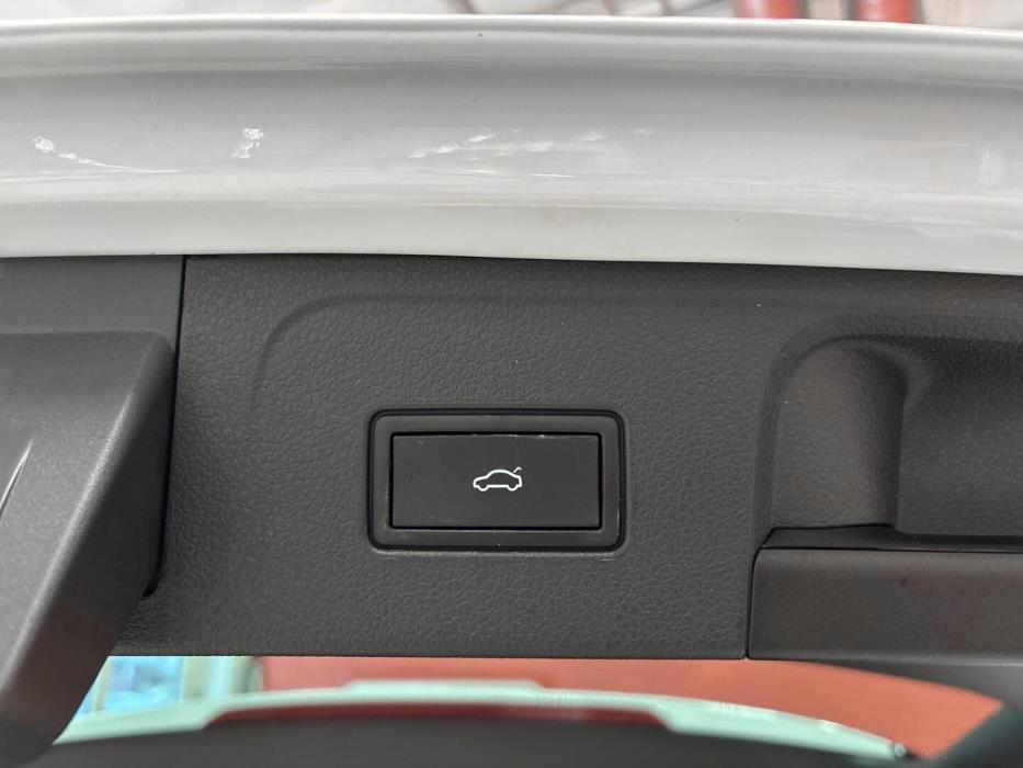 VOLKSWAGEN PASSAT 2021