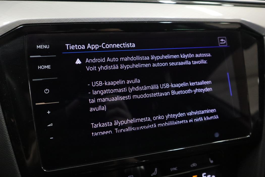 VOLKSWAGEN PASSAT 2021