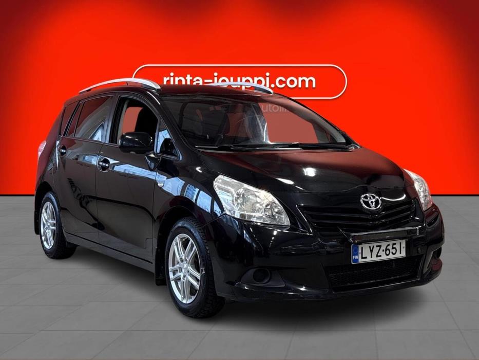 TOYOTA Verso 2010