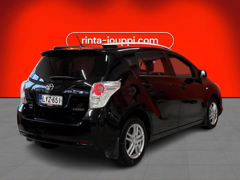 TOYOTA Verso 2010