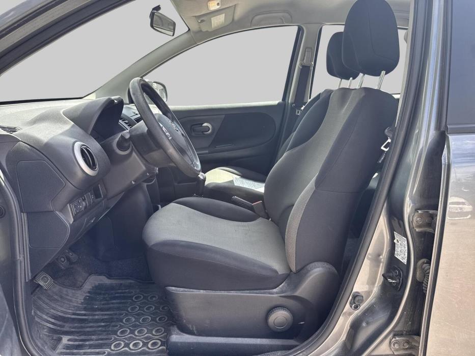 NISSAN Note 2012