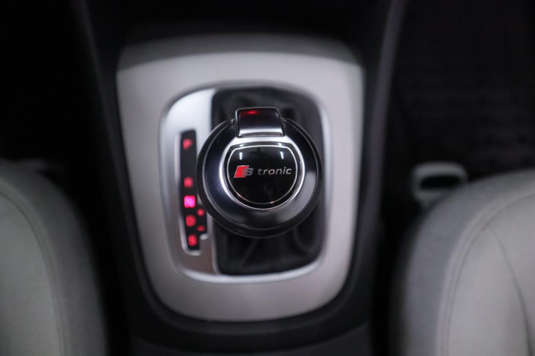 AUDI Q3 2014