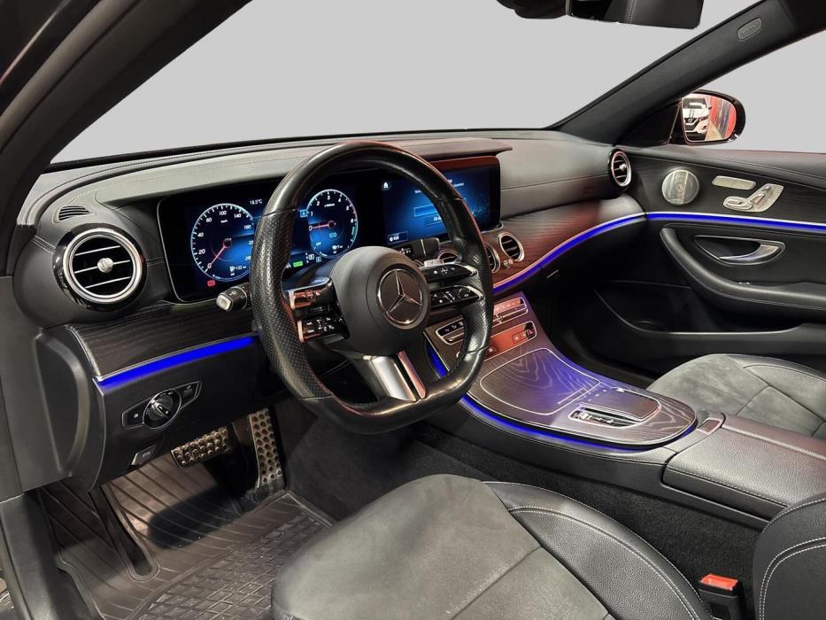 MERCEDES-BENZ E 2020