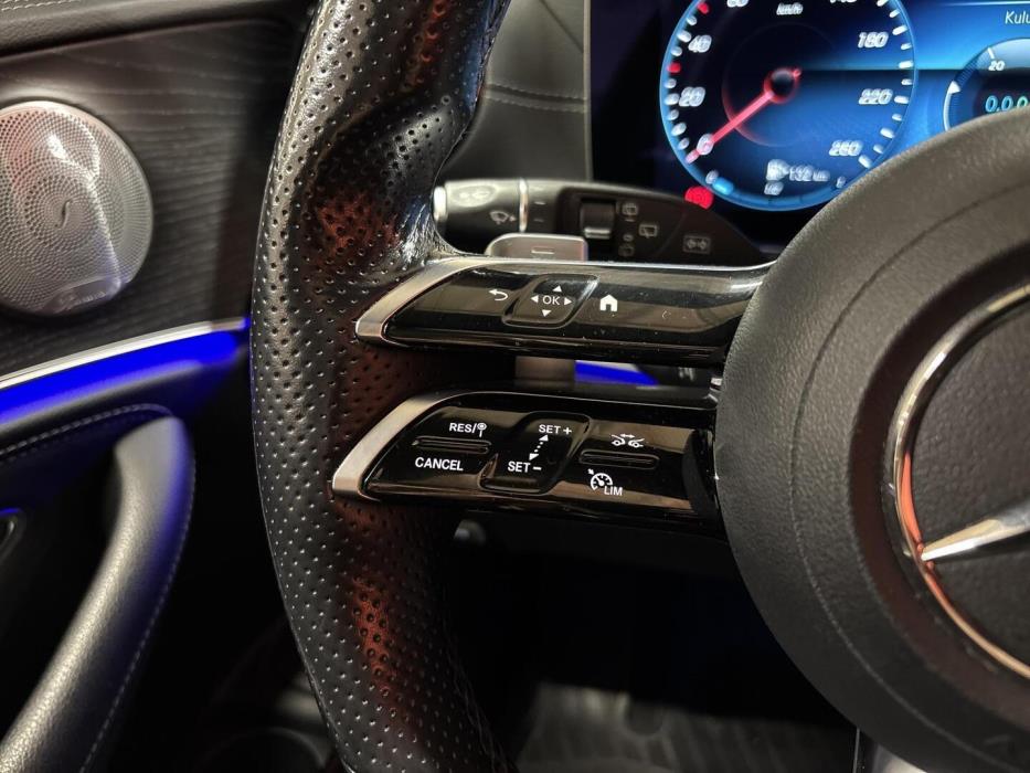 MERCEDES-BENZ E 2020