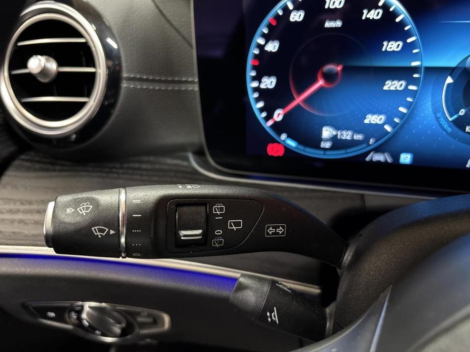 MERCEDES-BENZ E 2020