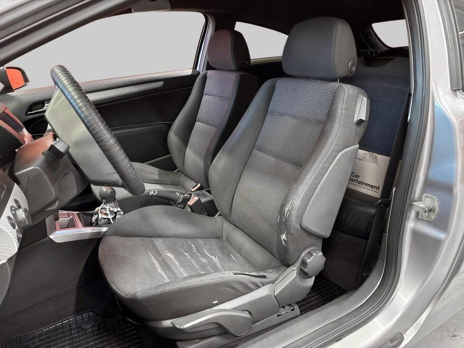 OPEL Astra 2005