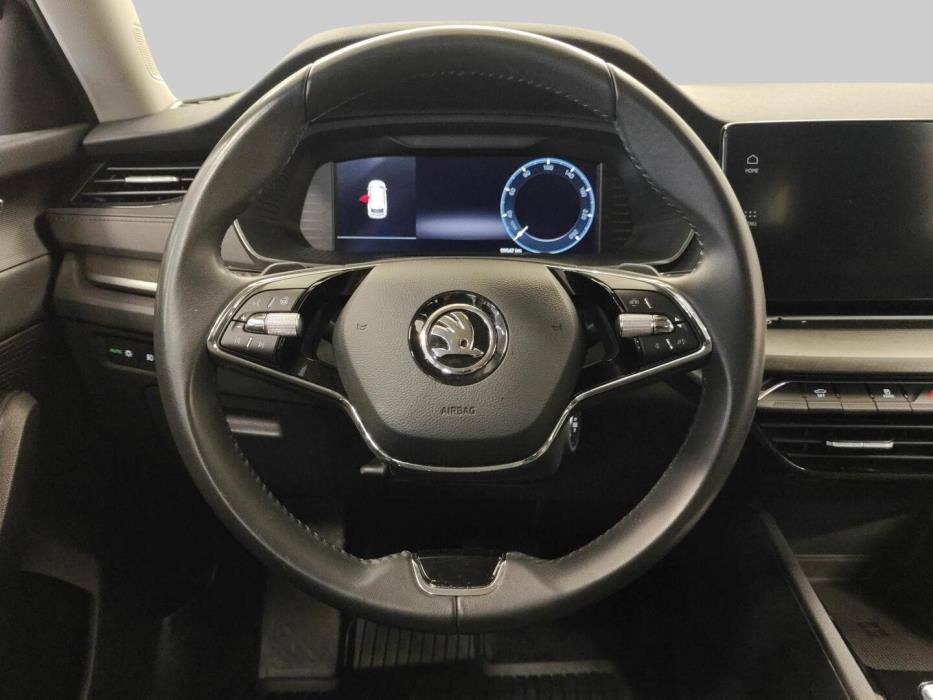 SKODA Octavia 2024
