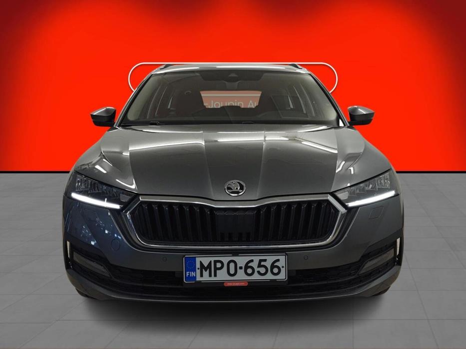 SKODA Octavia 2024