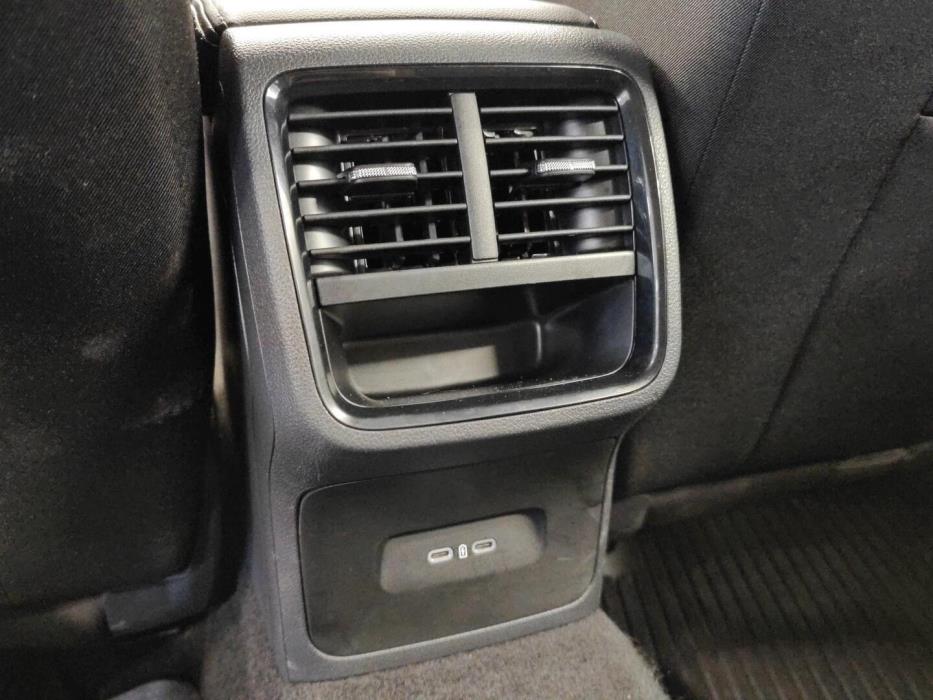 SKODA Octavia 2024