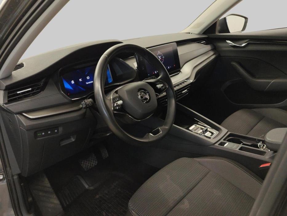 SKODA Octavia 2024