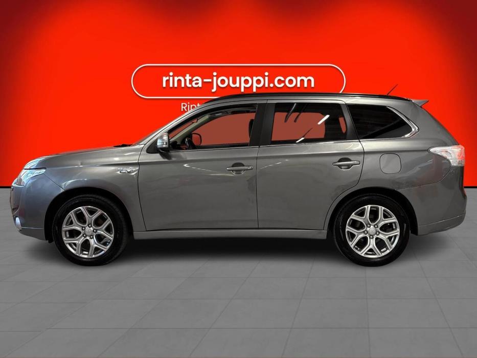 MITSUBISHI Outlander PHEV 2014