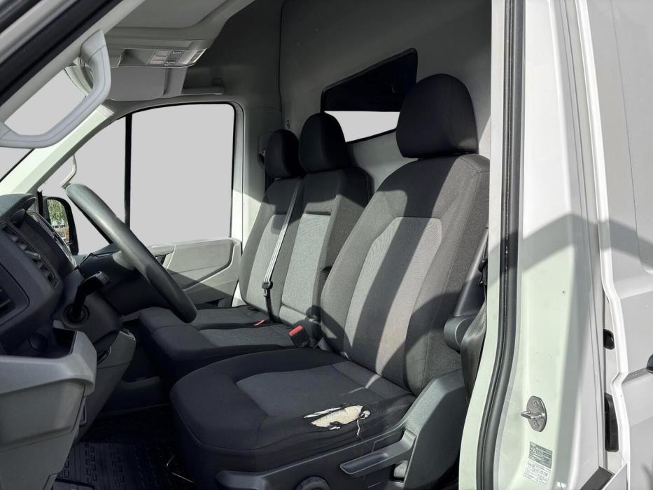 VOLKSWAGEN Crafter 2021