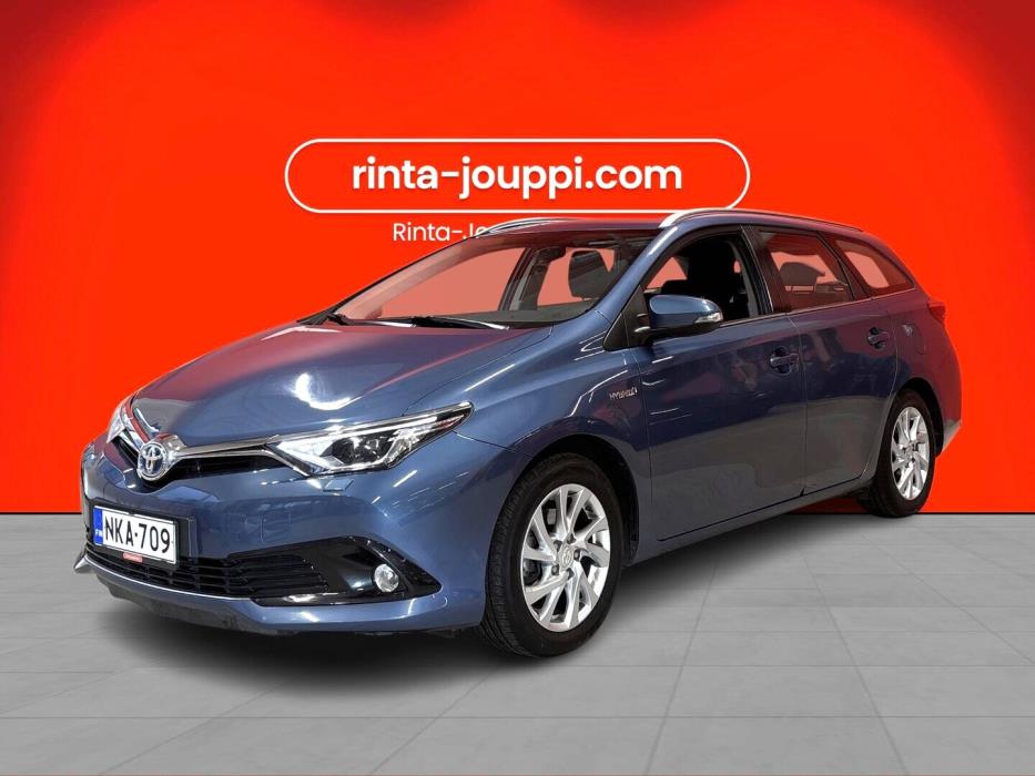 TOYOTA Auris 2016