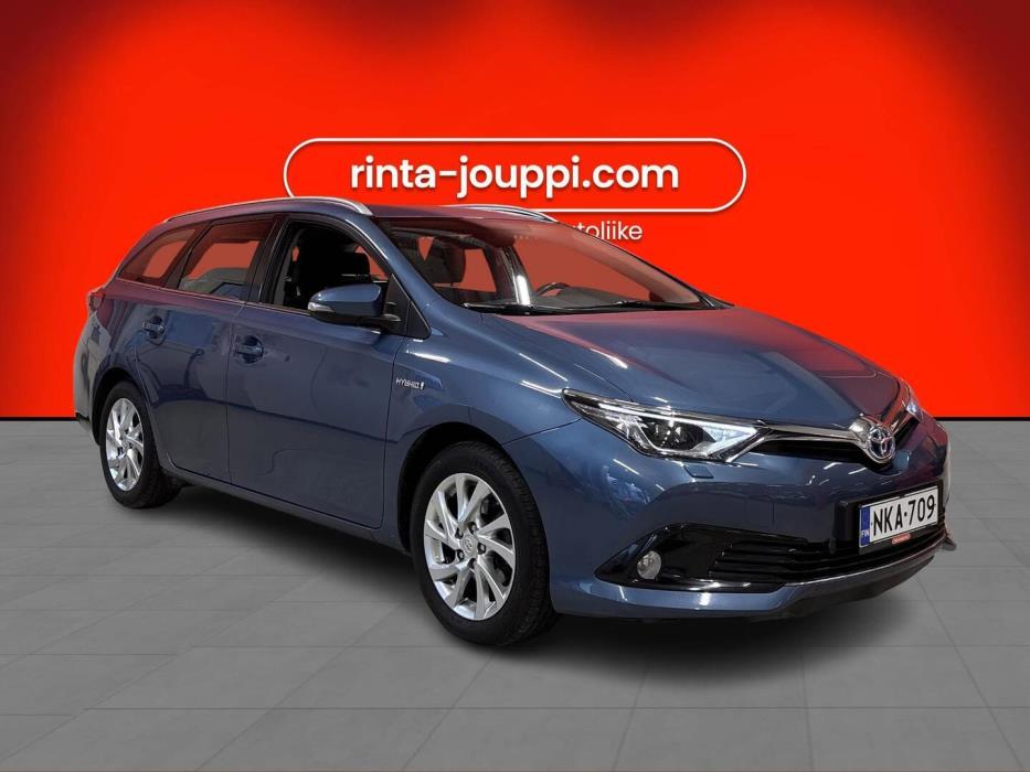 TOYOTA Auris 2016