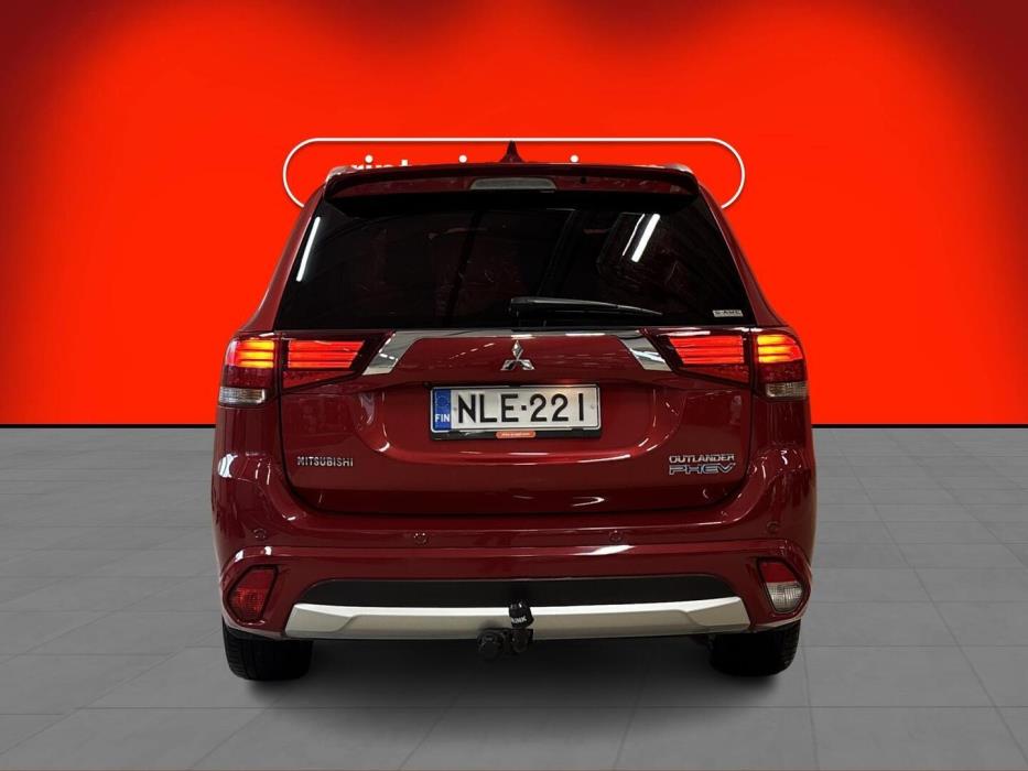 MITSUBISHI Outlander PHEV 2018