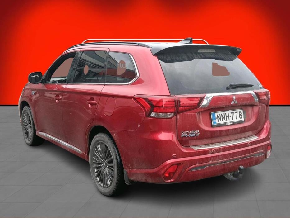 MITSUBISHI Outlander PHEV 2020