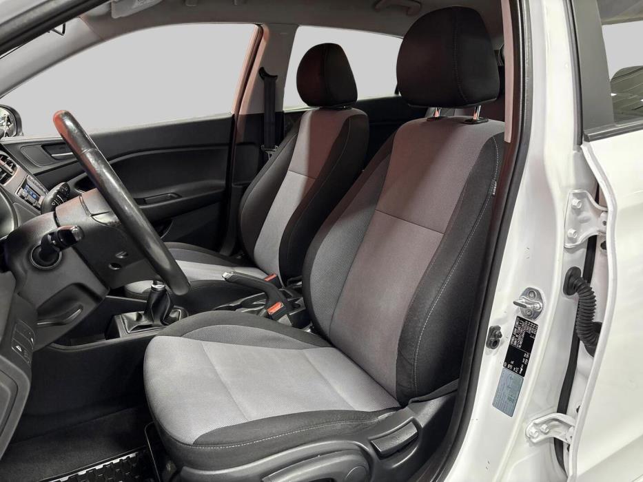 HYUNDAI i20 Hatchback 2018