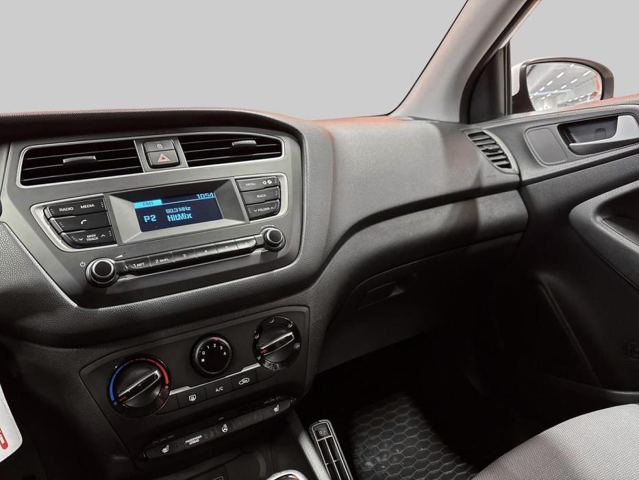 HYUNDAI i20 Hatchback 2018