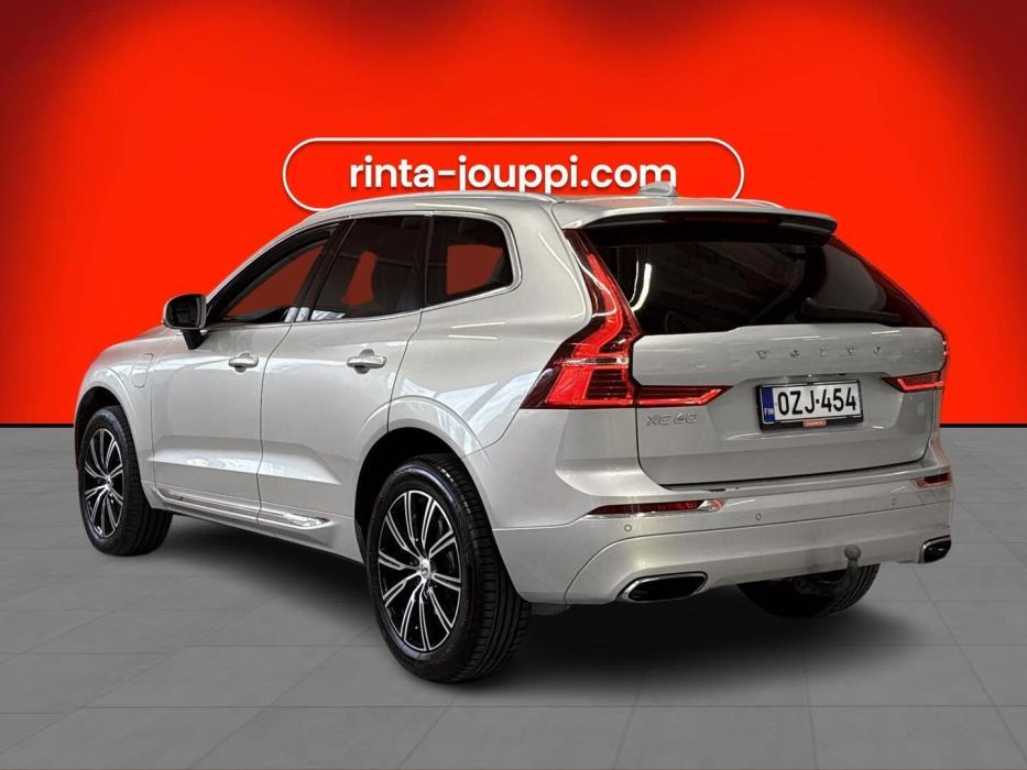 VOLVO XC60 2018