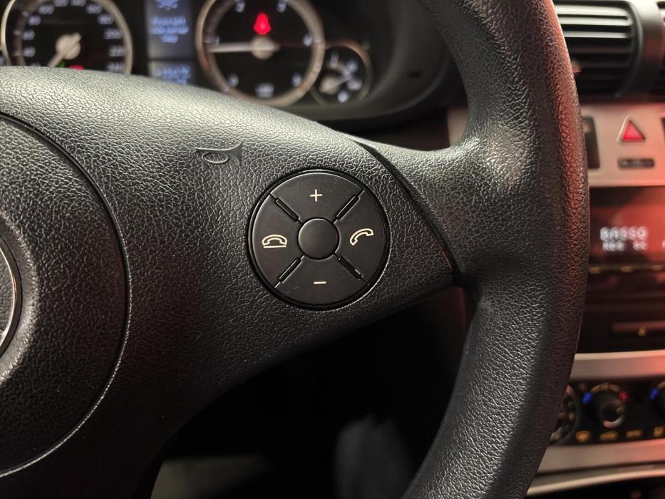 MERCEDES-BENZ CLC 2009