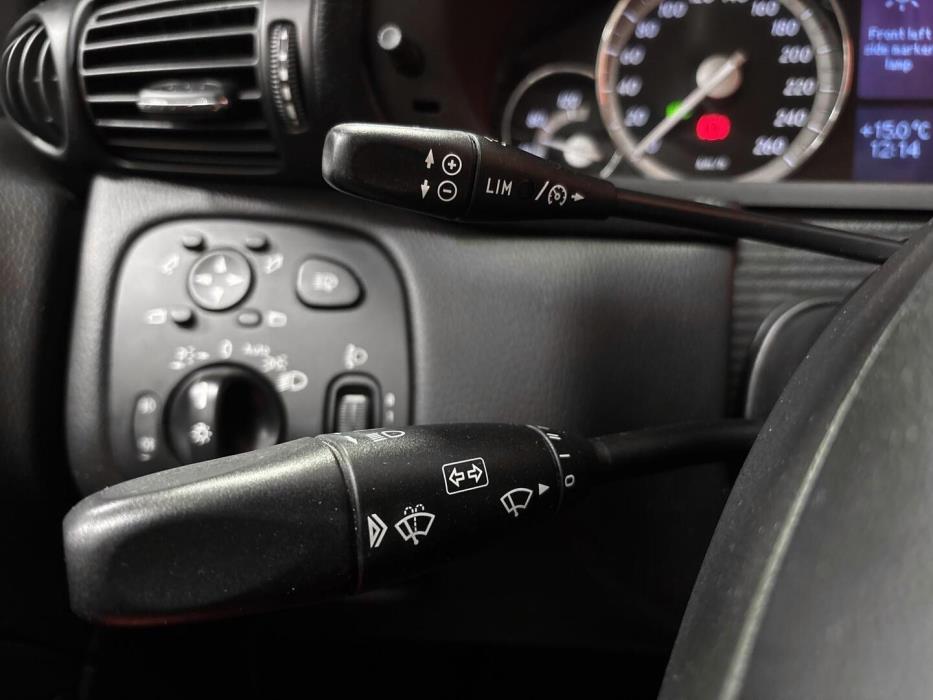 MERCEDES-BENZ CLC 2009