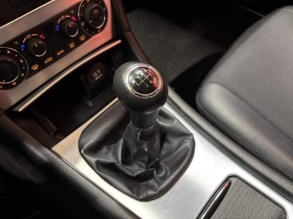 MERCEDES-BENZ CLC 2009