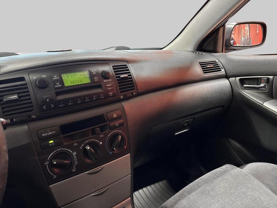 TOYOTA Corolla 2002