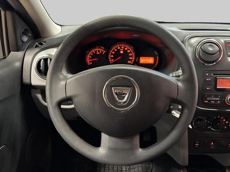DACIA SANDERO 2013