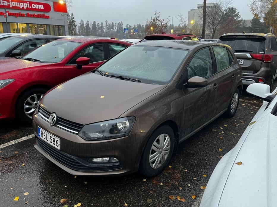 VOLKSWAGEN Polo 2016