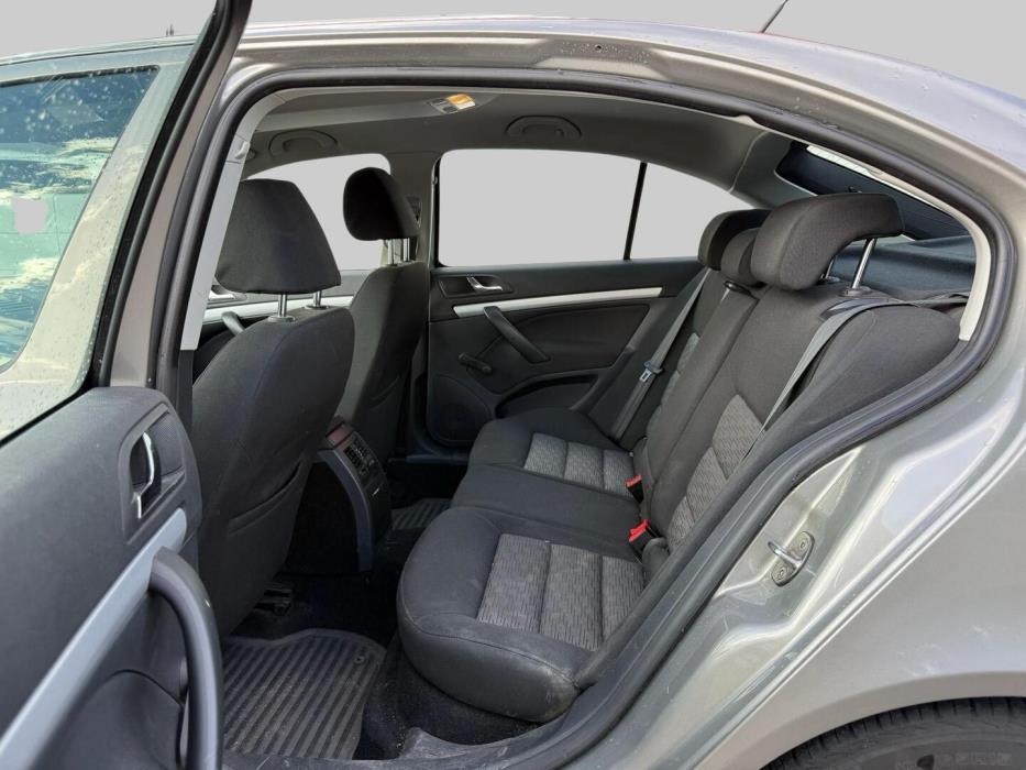SKODA OCTAVIA 2010