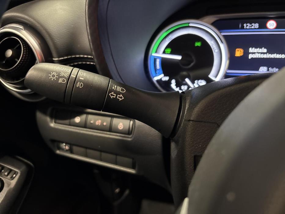 NISSAN JUKE 2023