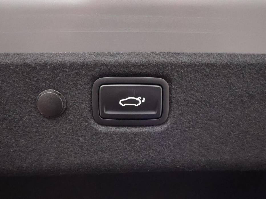 KIA EV4 2026