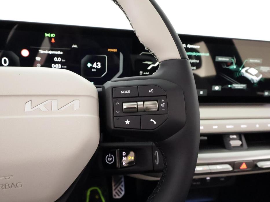 KIA EV4 2026