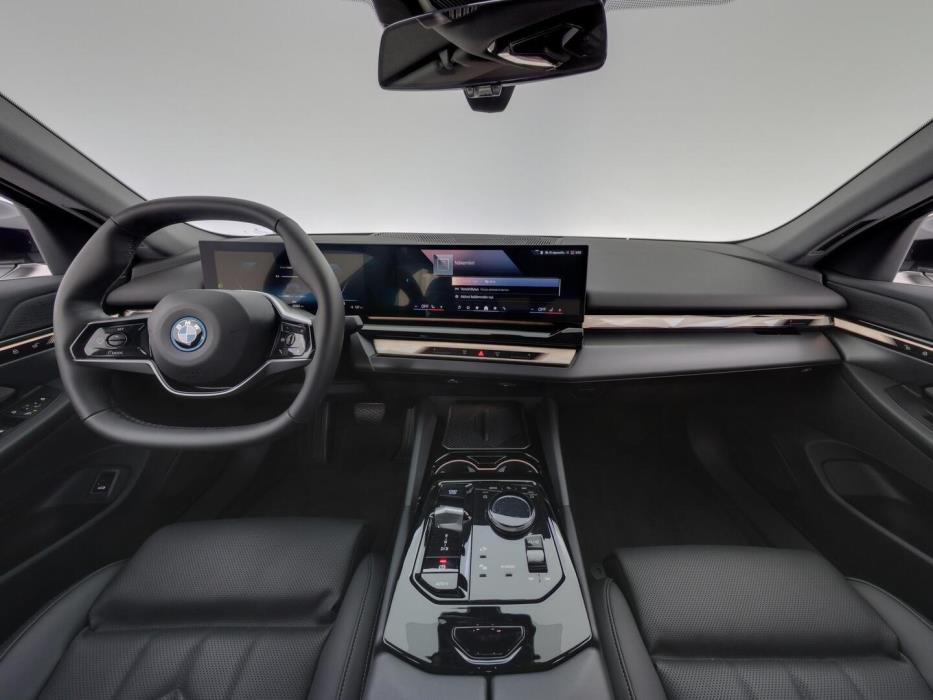 BMW I5 2024